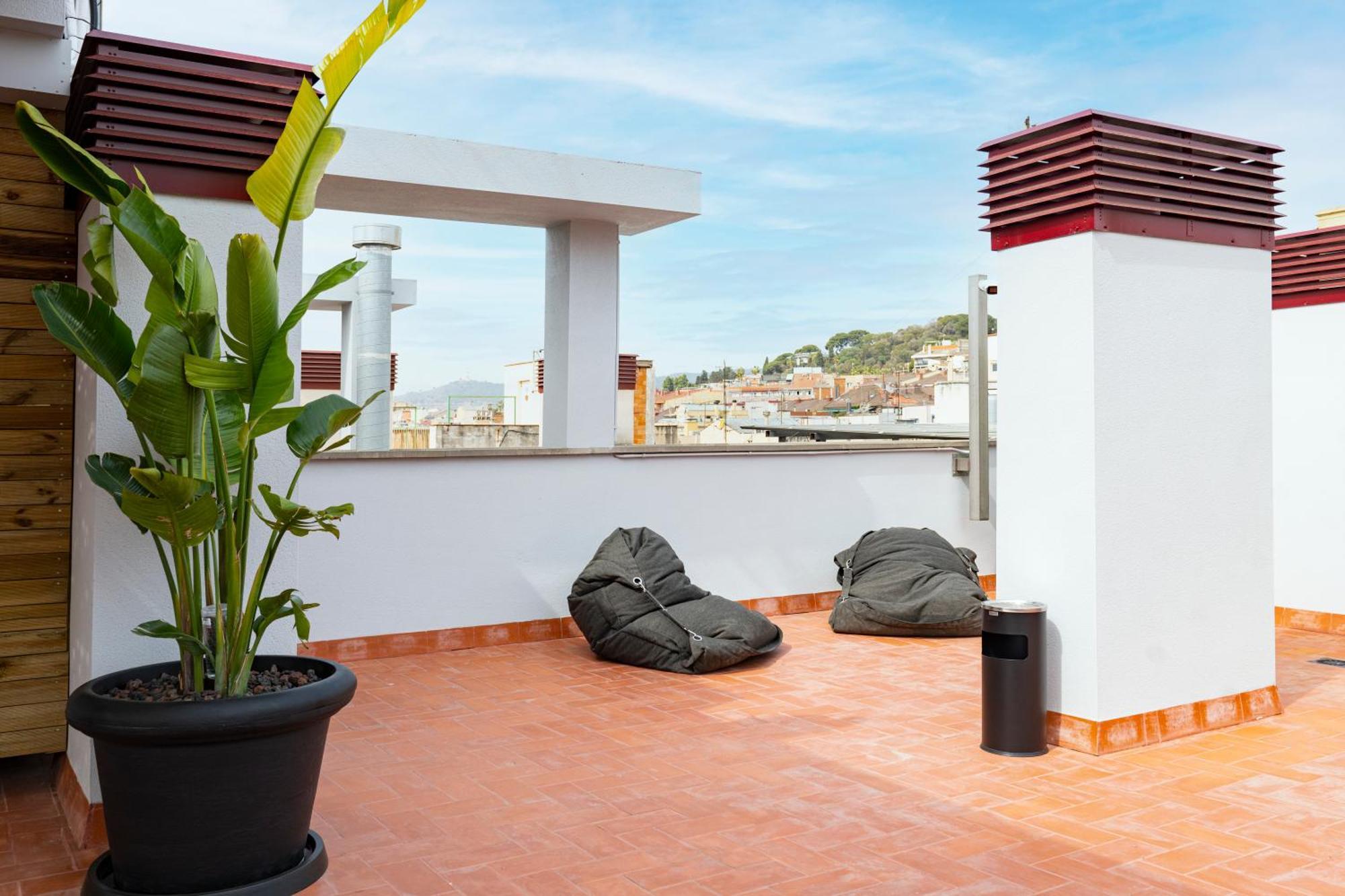 The Orbit Apartments Barcelona Bagian luar foto