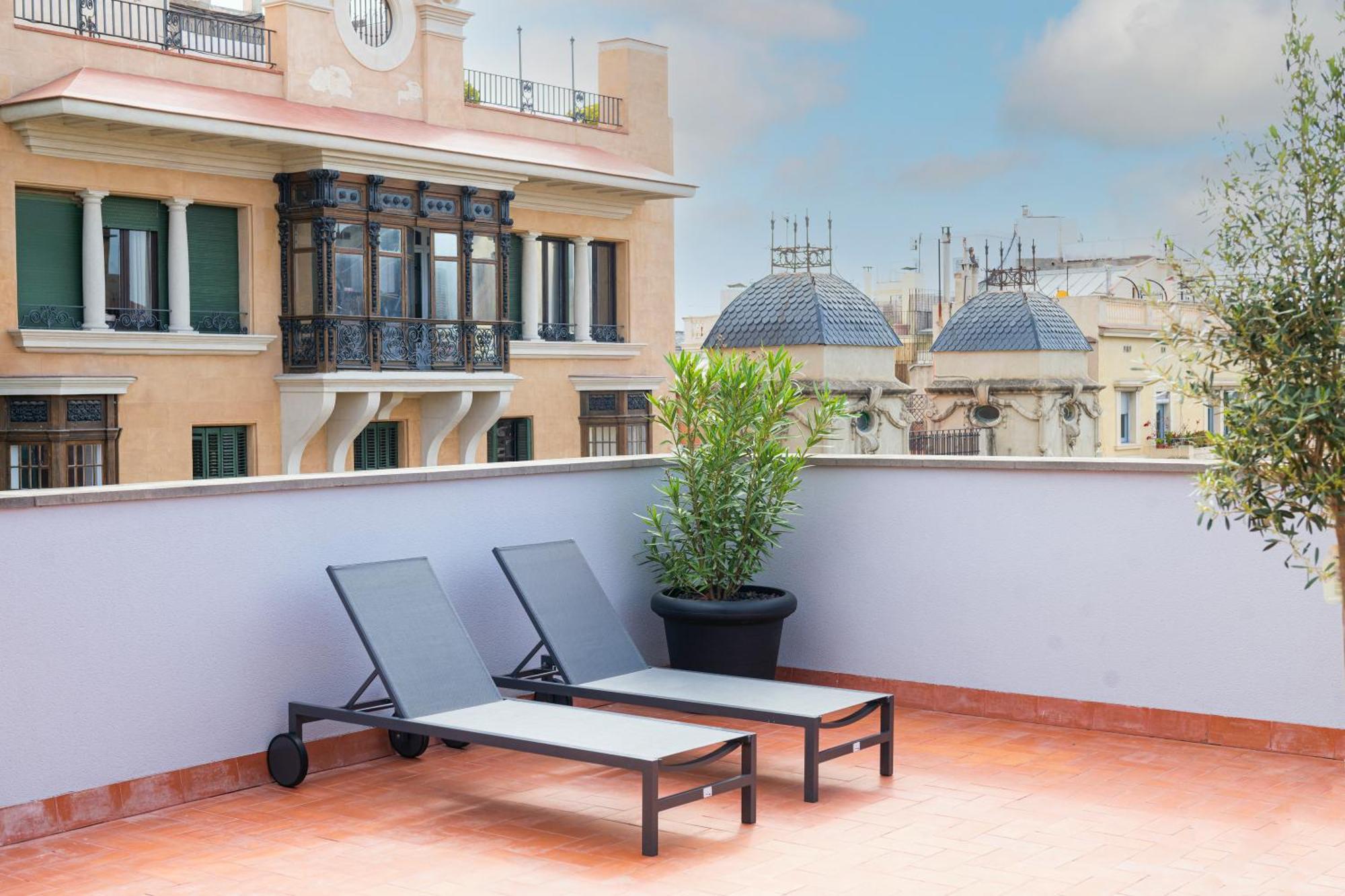 The Orbit Apartments Barcelona Bagian luar foto
