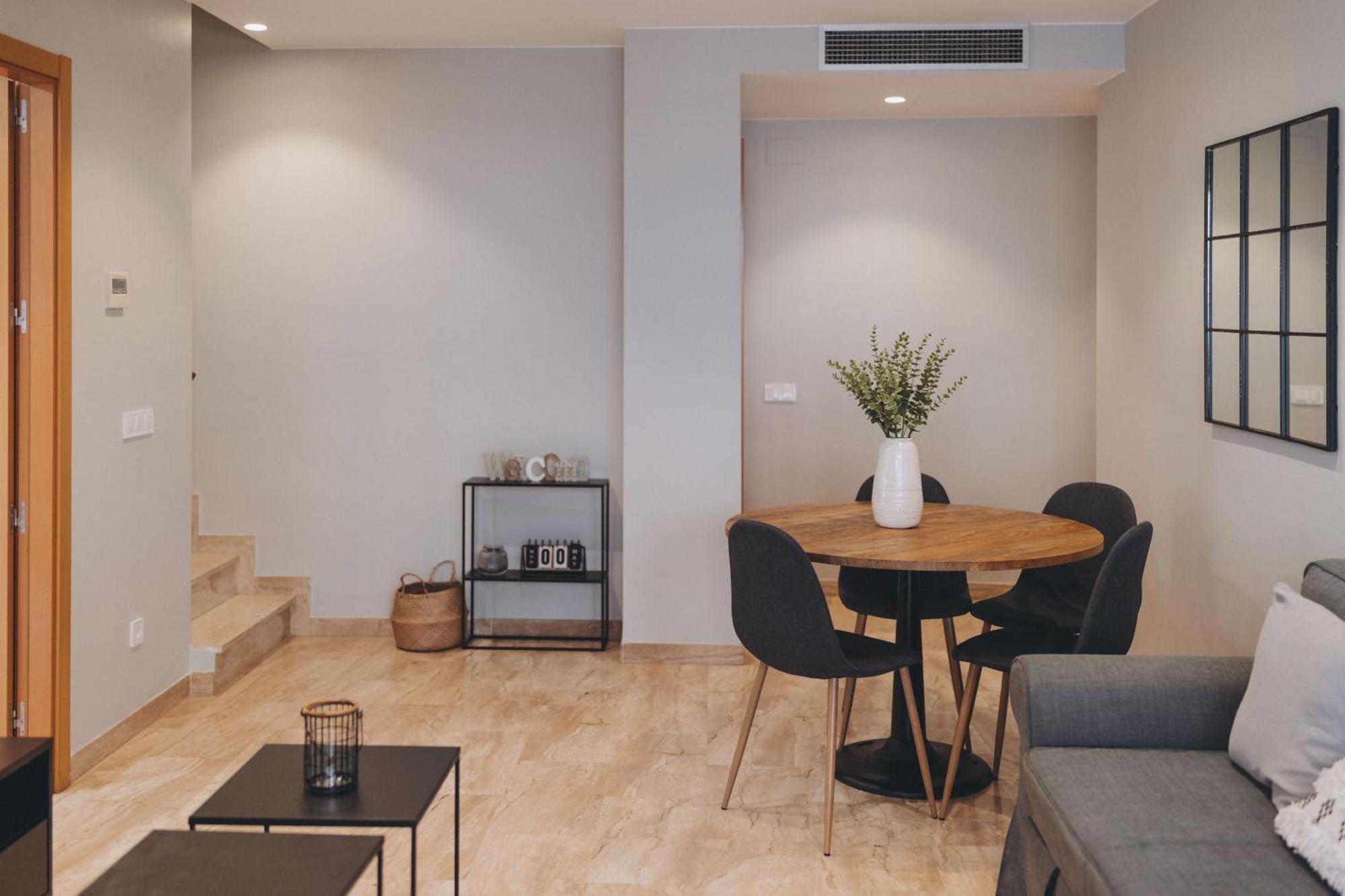 The Orbit Apartments Barcelona Bagian luar foto